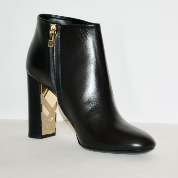 NWT AUTHENTIC BURBERRY KENNARD LEATHER ANKLE BOOTS - Picture 5 of 10